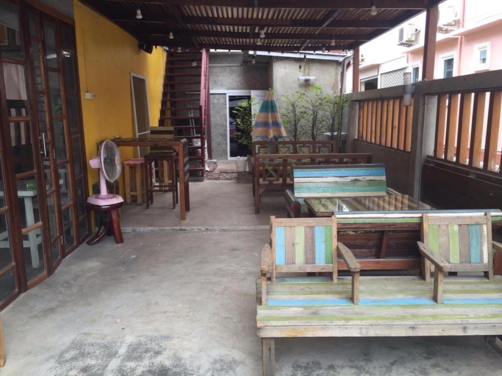 De Hostel Πράτσουατ Κίρι Χαν Εξωτερικό φωτογραφία
