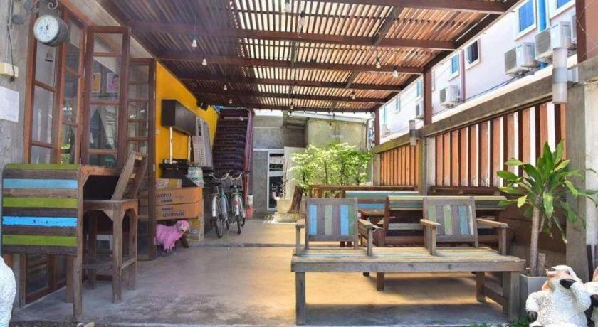 De Hostel Πράτσουατ Κίρι Χαν Εξωτερικό φωτογραφία